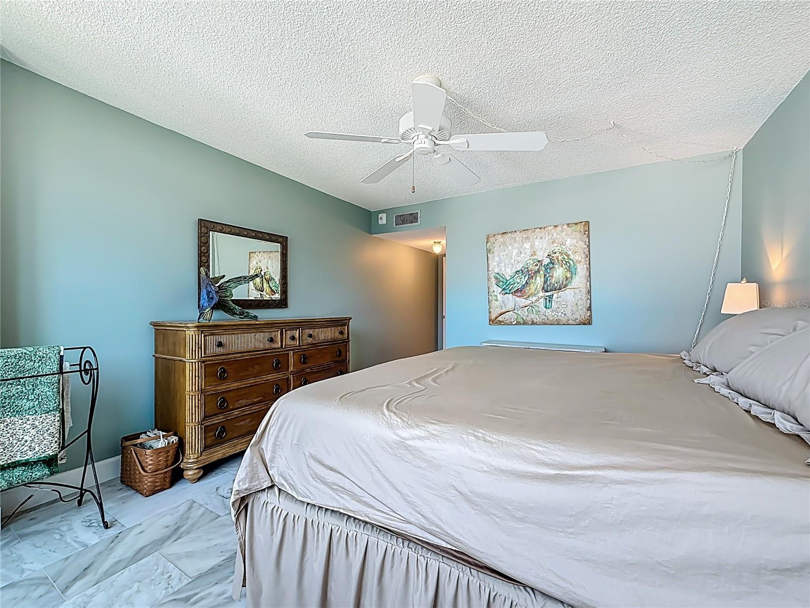 SHORE MARINER THE CONDO - Residential