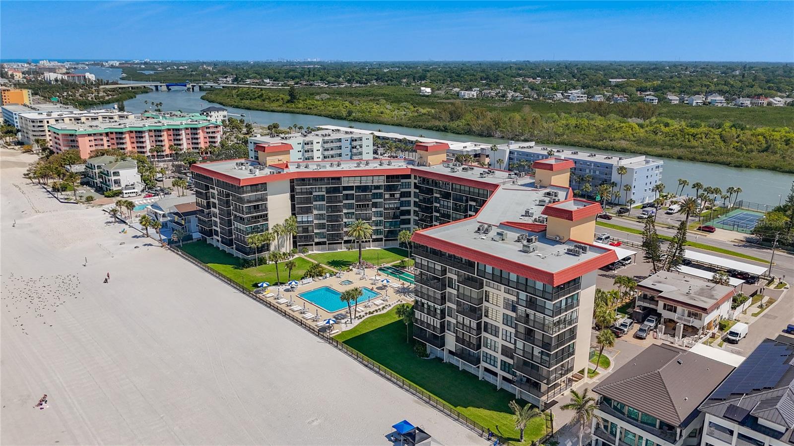 SHORE MARINER THE CONDO - Residential