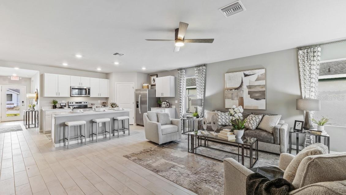 CORAL LAKES - CORAL CREEK - Residential