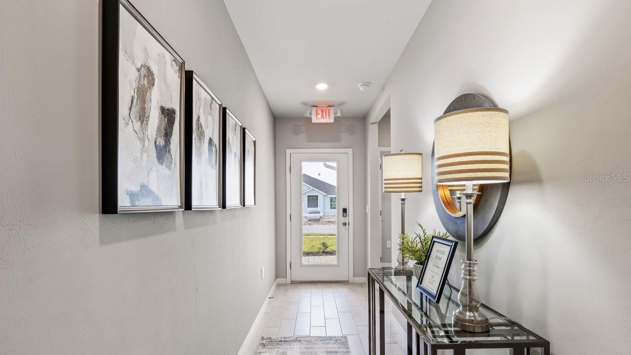 CORAL LAKES - CORAL CREEK - Residential
