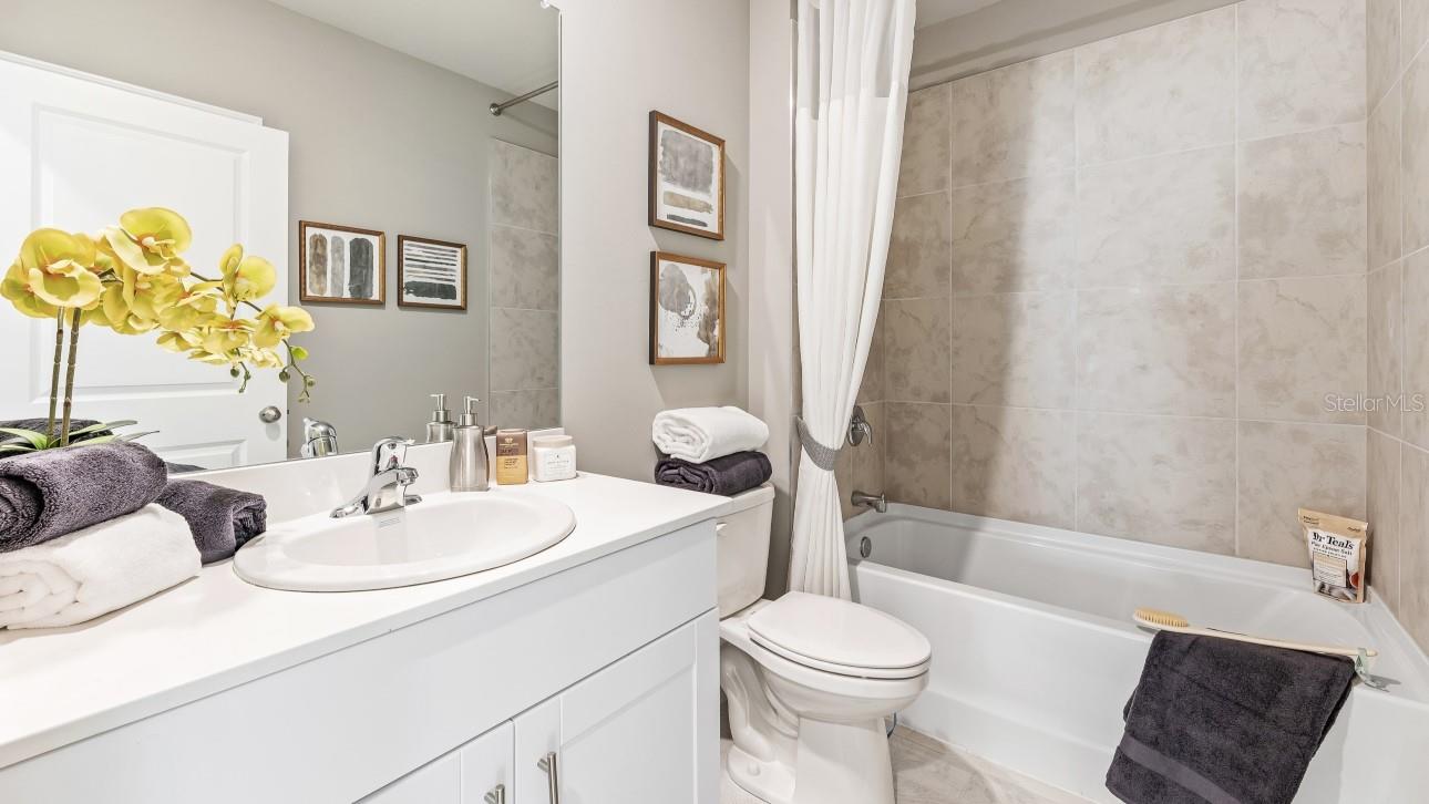 CORAL LAKES - CORAL CREEK - Residential