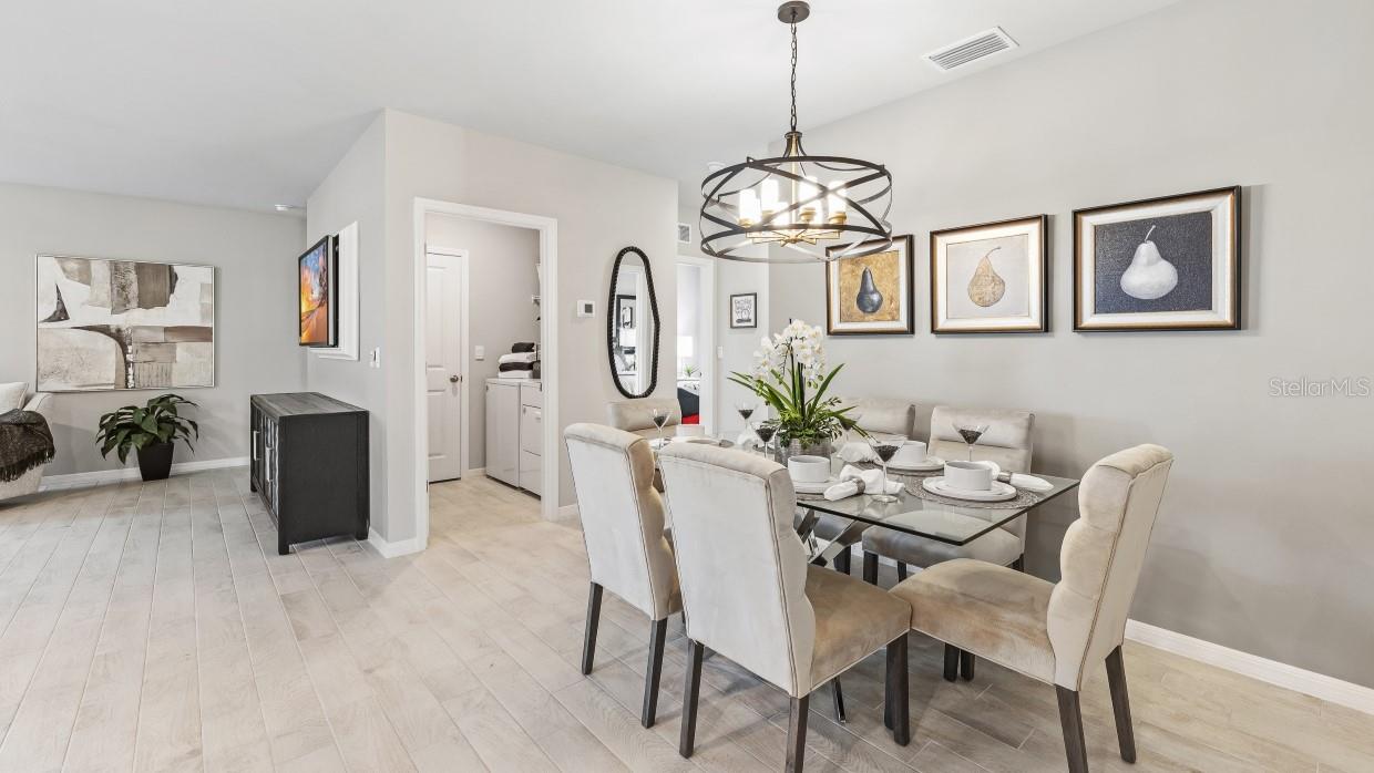 CORAL LAKES - CORAL CREEK - Residential