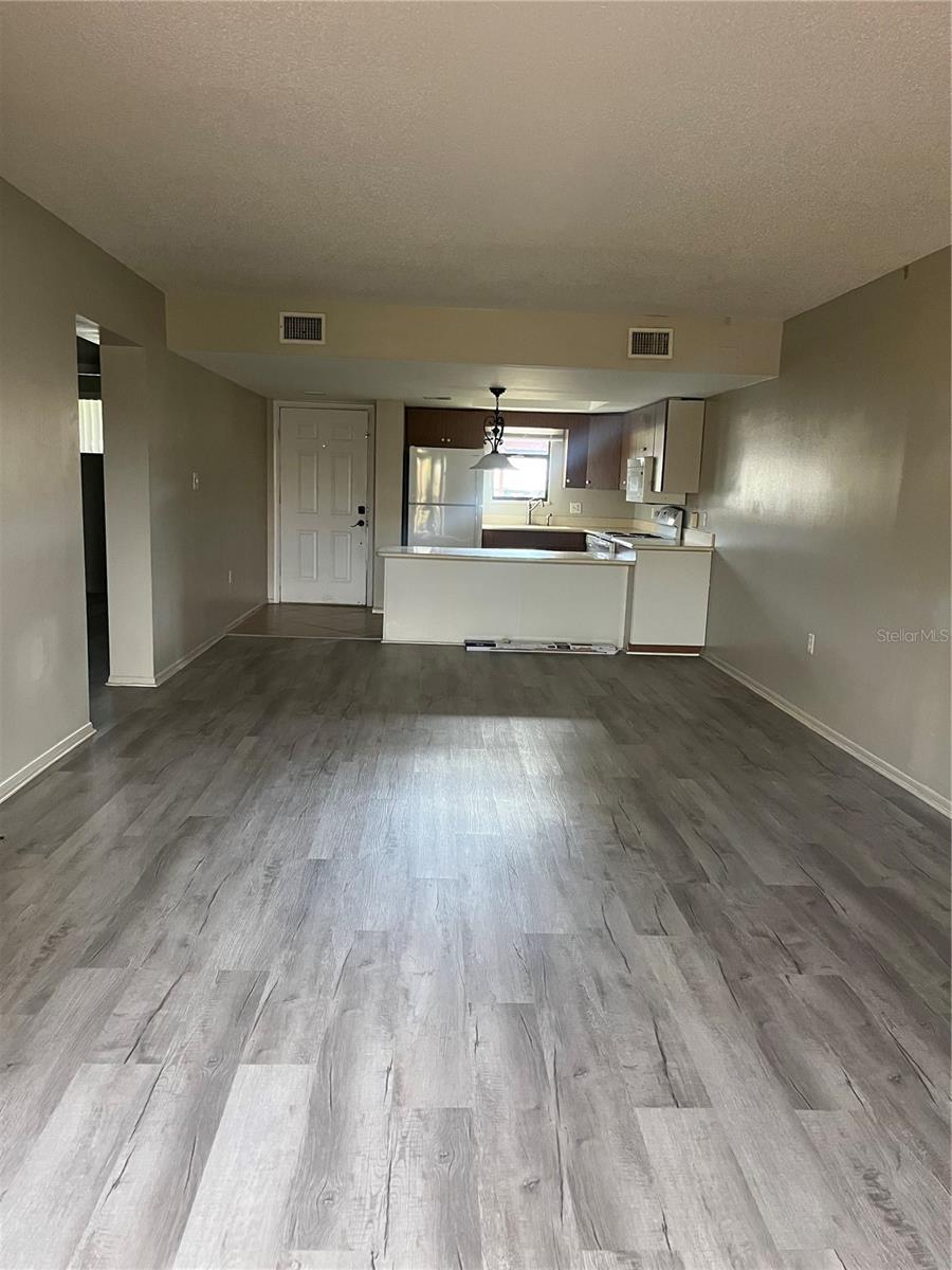 BAYWOOD NORTHWEST CONDO - Residential Lease