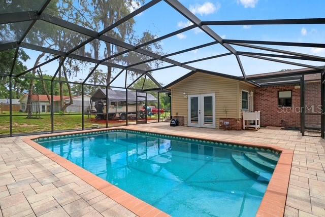 RIDGE MANOR KNOLLWOOD - Residential