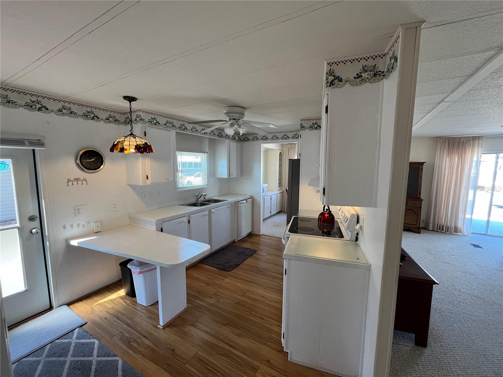 VENICE ISLE - Residential