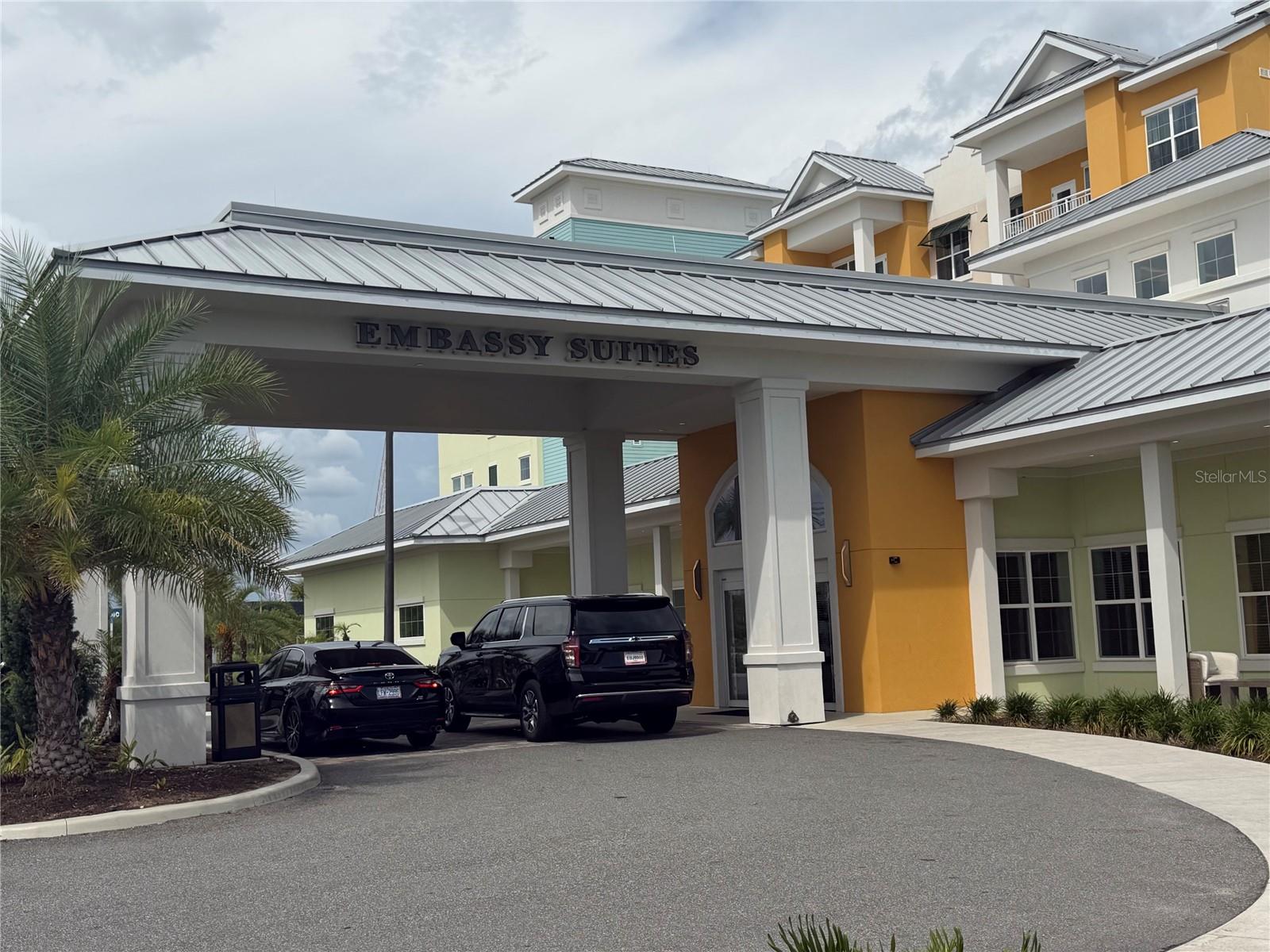 SUNSET WALK HOTEL CONDO PH 1 - Residential