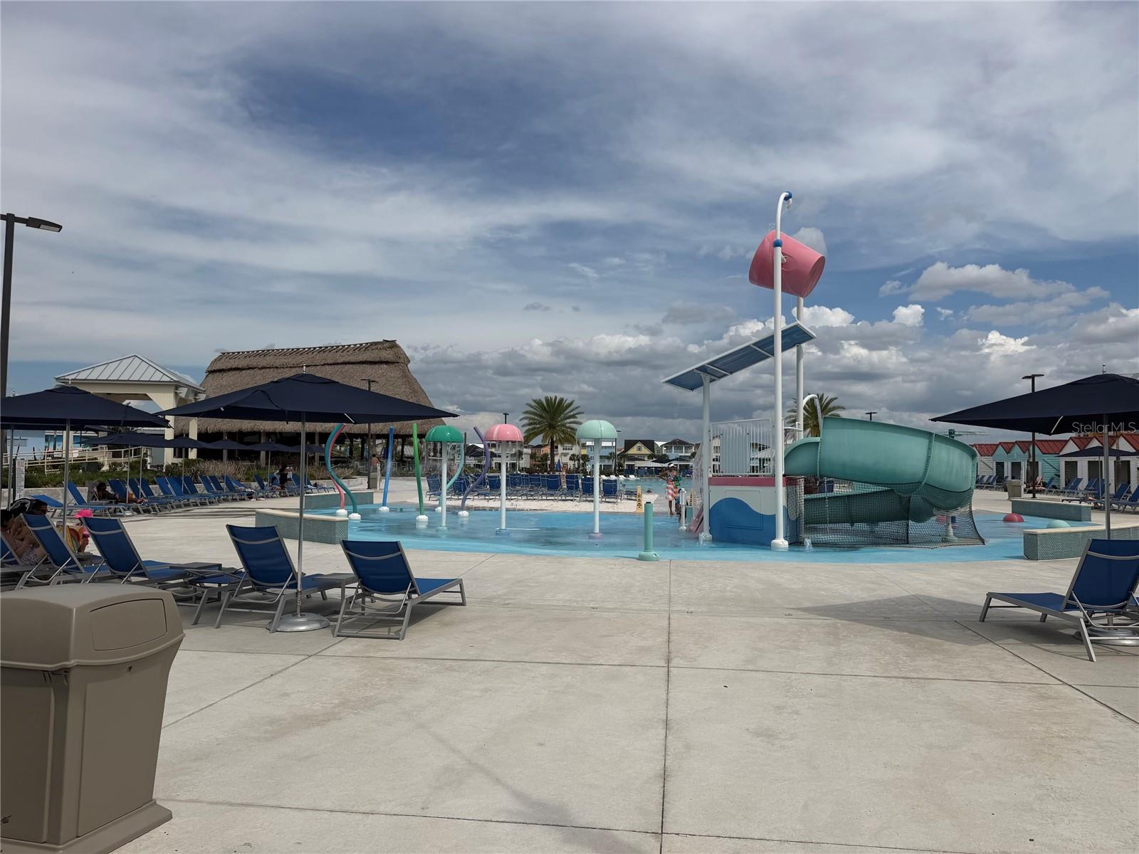 SUNSET WALK HOTEL CONDO PH 1 - Residential