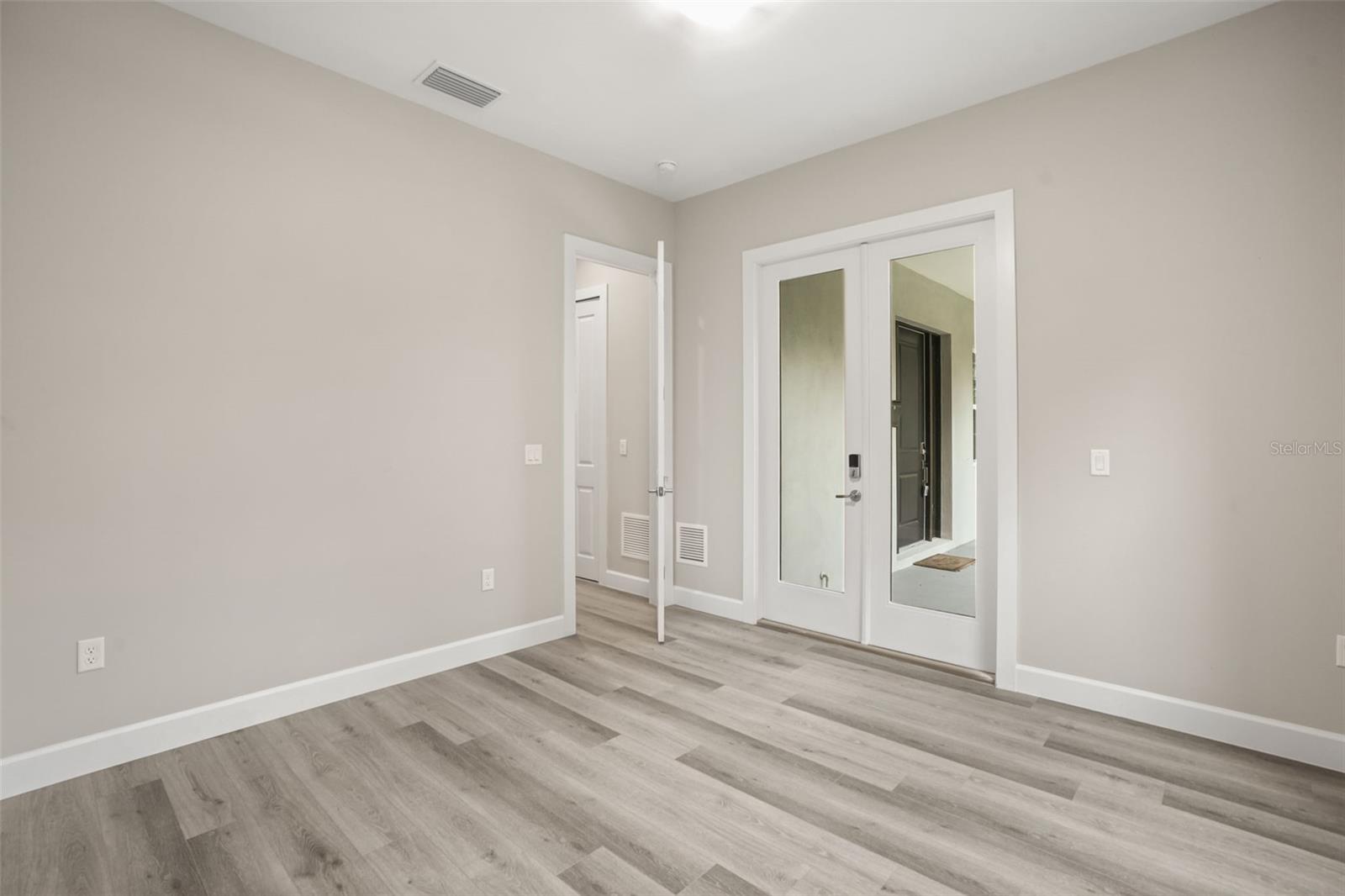 COLLEGE PARK THIRD ADD - Residential