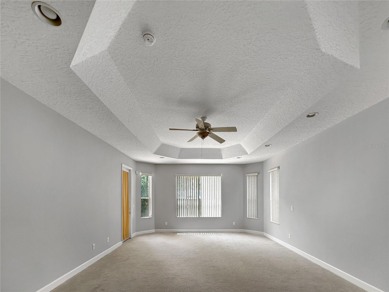 LIVE OAK RESERVE UNIT THREE - Residential Lease
