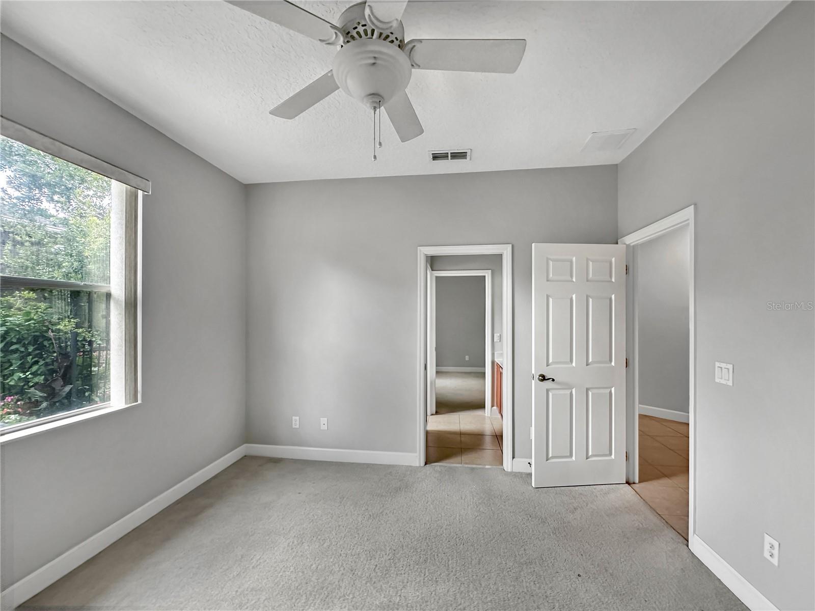 LIVE OAK RESERVE UNIT THREE - Residential Lease