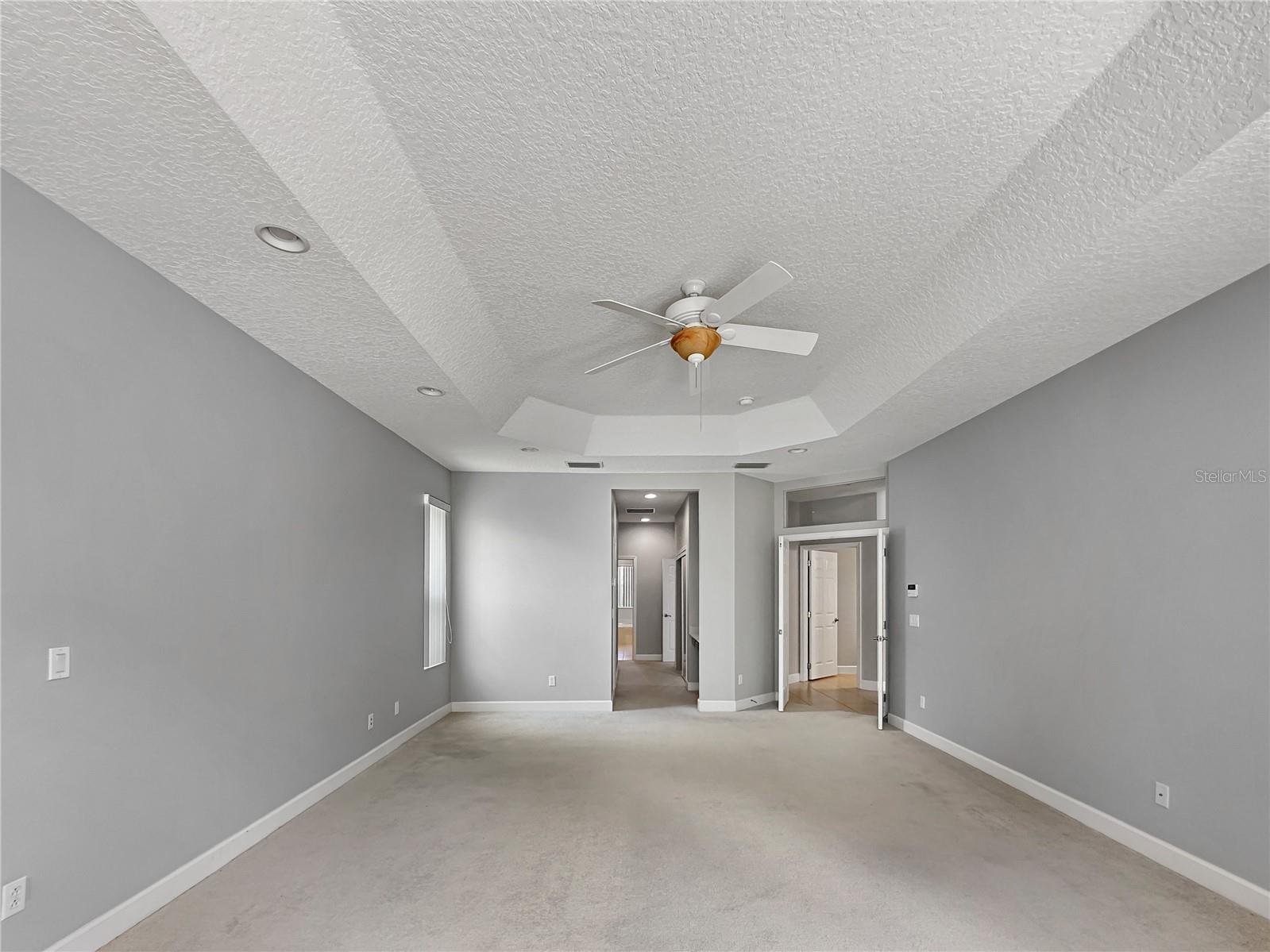 LIVE OAK RESERVE UNIT THREE - Residential Lease