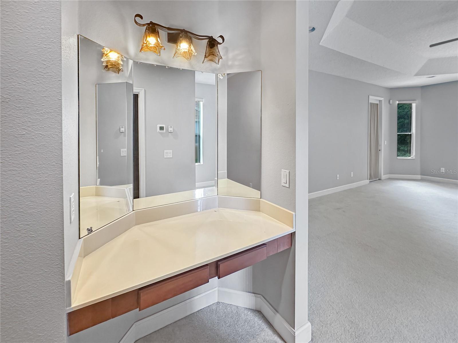 LIVE OAK RESERVE UNIT THREE - Residential Lease