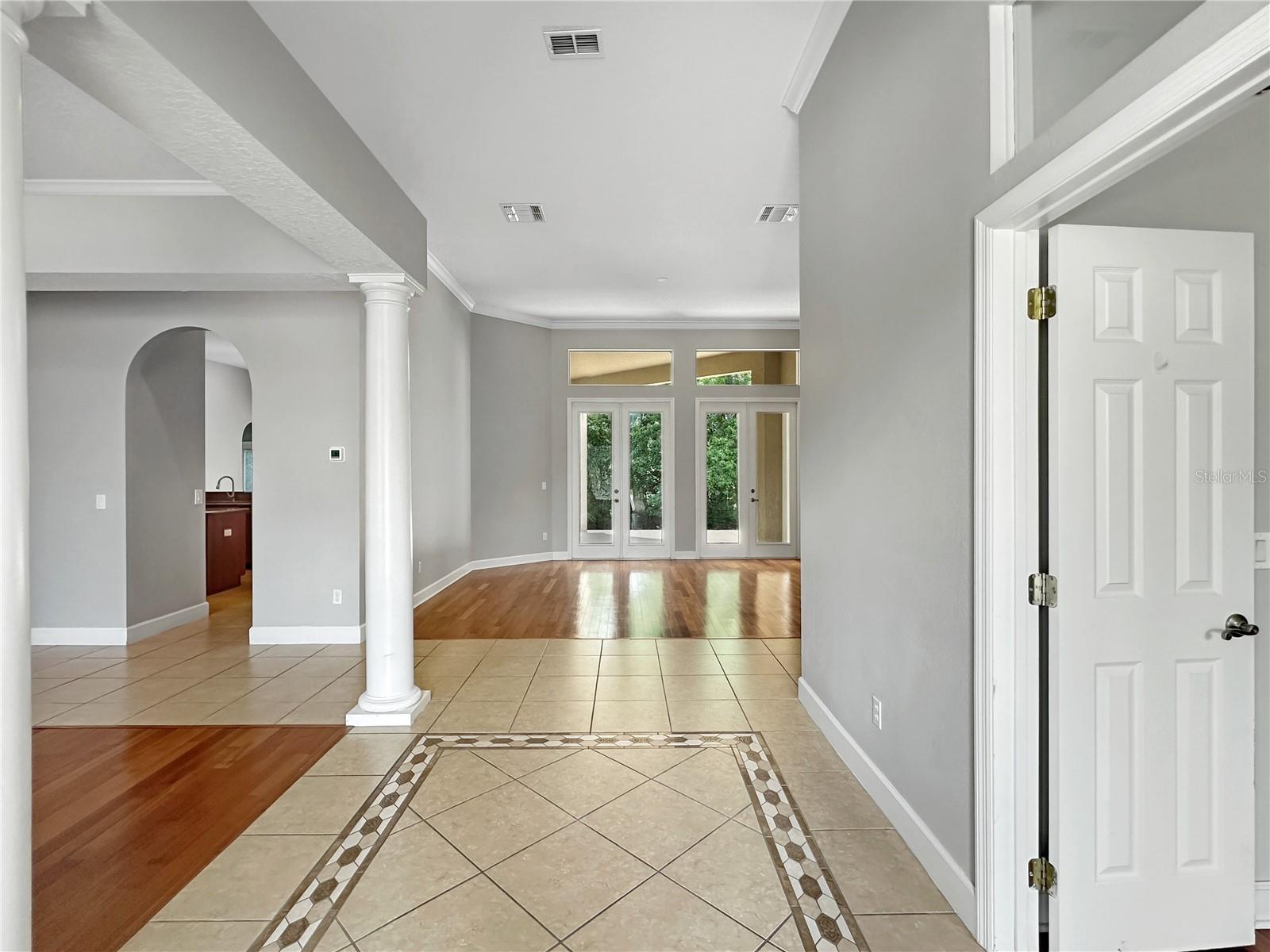LIVE OAK RESERVE UNIT THREE - Residential Lease