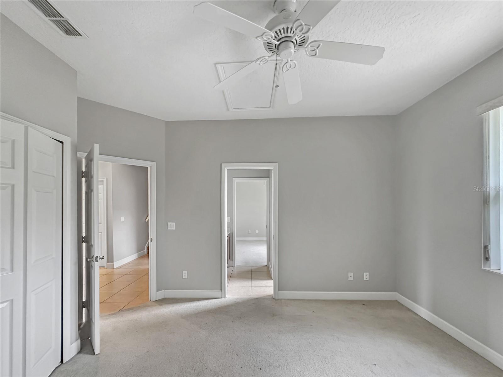 LIVE OAK RESERVE UNIT THREE - Residential Lease