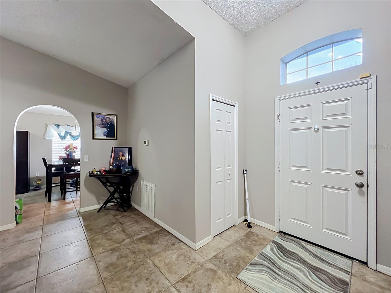 CHAPMAN LAKES - Residential