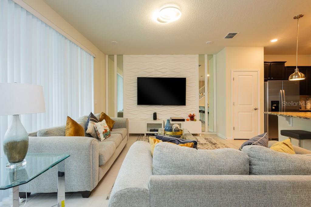 WINDSOR ISLAND - Residential