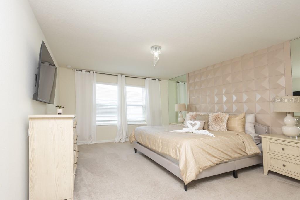 WINDSOR ISLAND - Residential