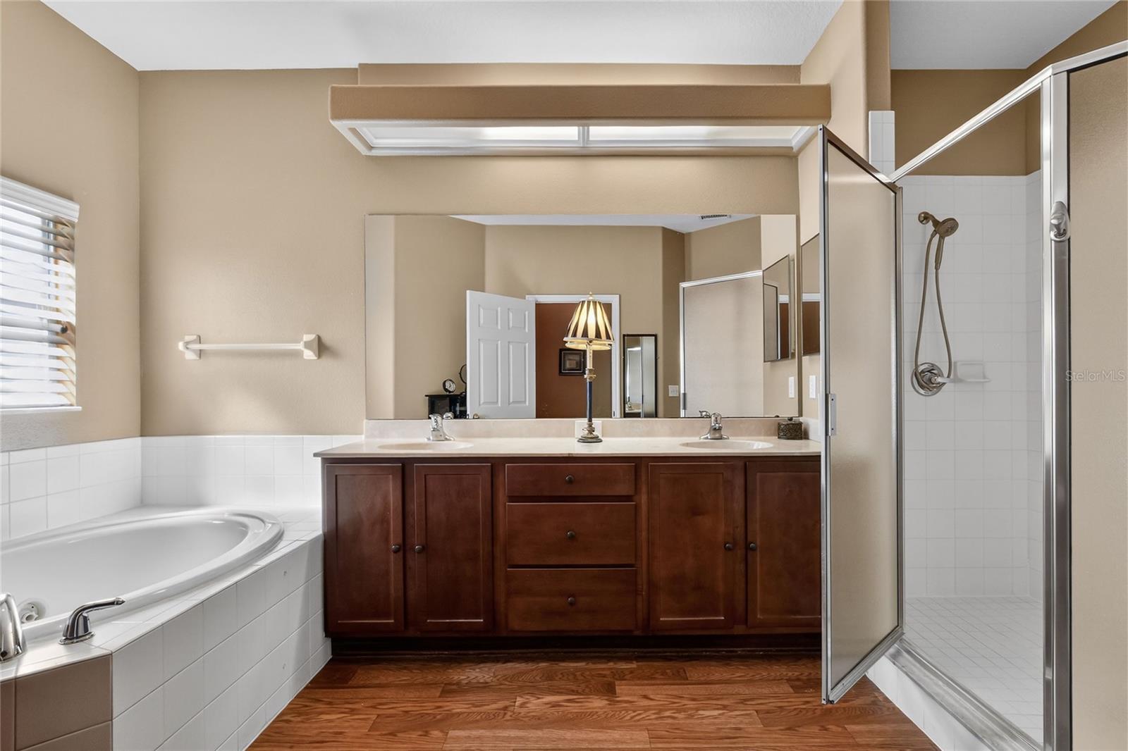 CARRIAGE HMS/CARILLON LAKES PH 5 - Residential