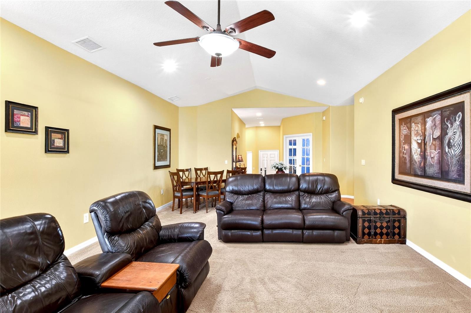 CARRIAGE HMS/CARILLON LAKES PH 5 - Residential