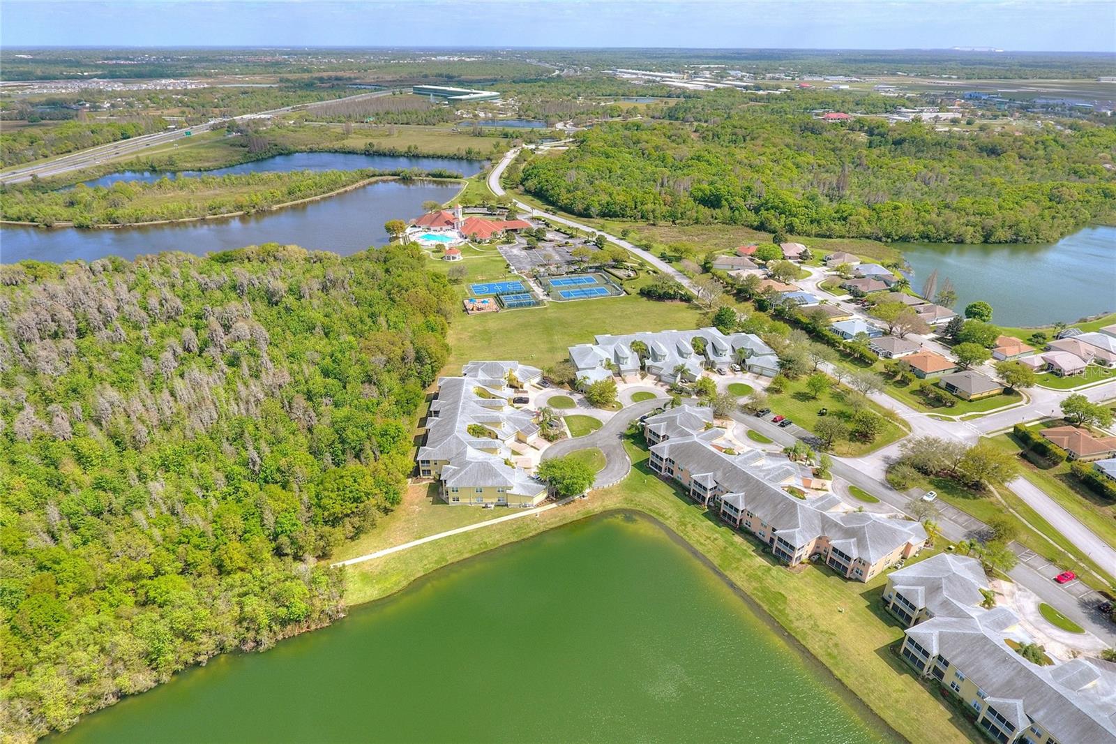CARRIAGE HMS/CARILLON LAKES PH 5 - Residential