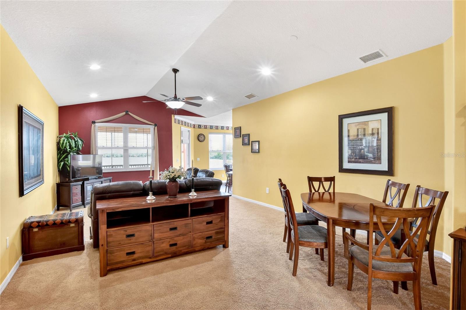 CARRIAGE HMS/CARILLON LAKES PH 5 - Residential