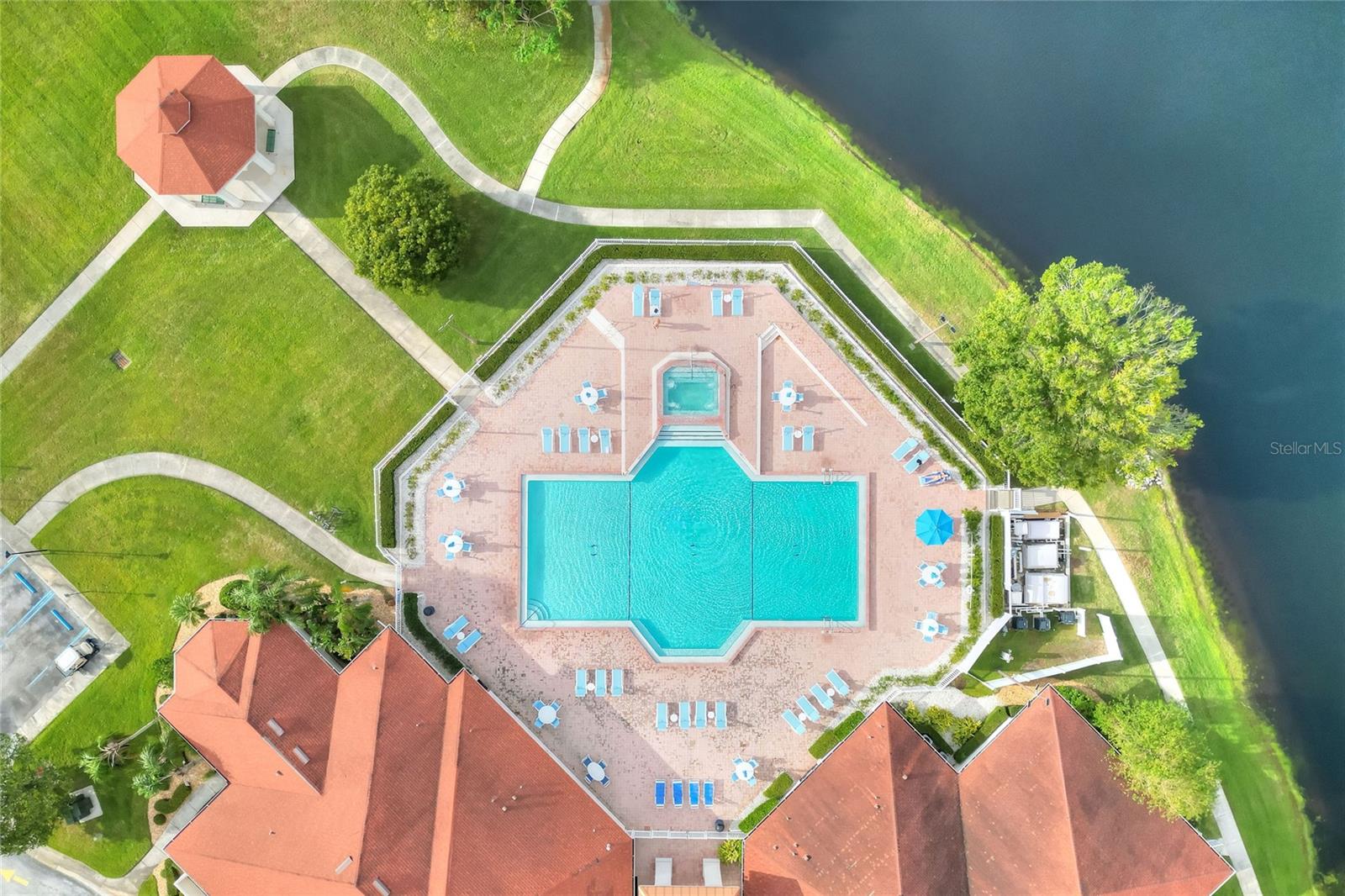 CARRIAGE HMS/CARILLON LAKES PH 5 - Residential