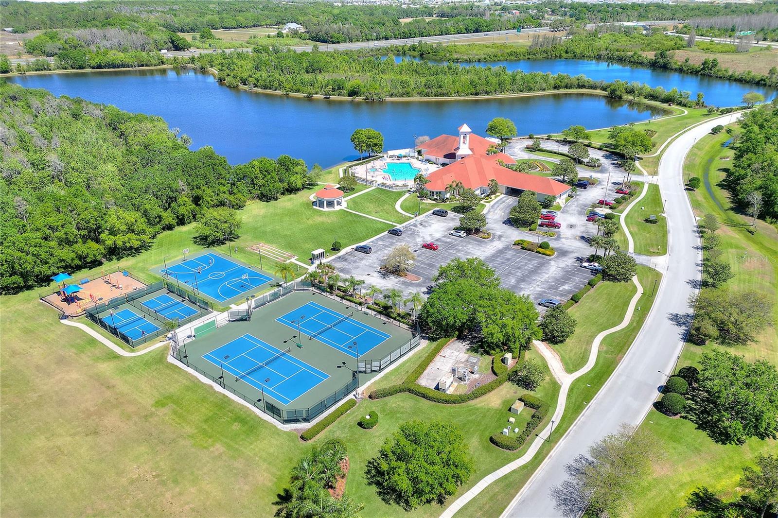 CARRIAGE HMS/CARILLON LAKES PH 5 - Residential