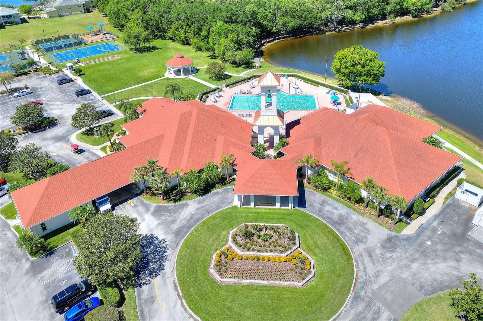 CARRIAGE HMS/CARILLON LAKES PH 5 - Residential
