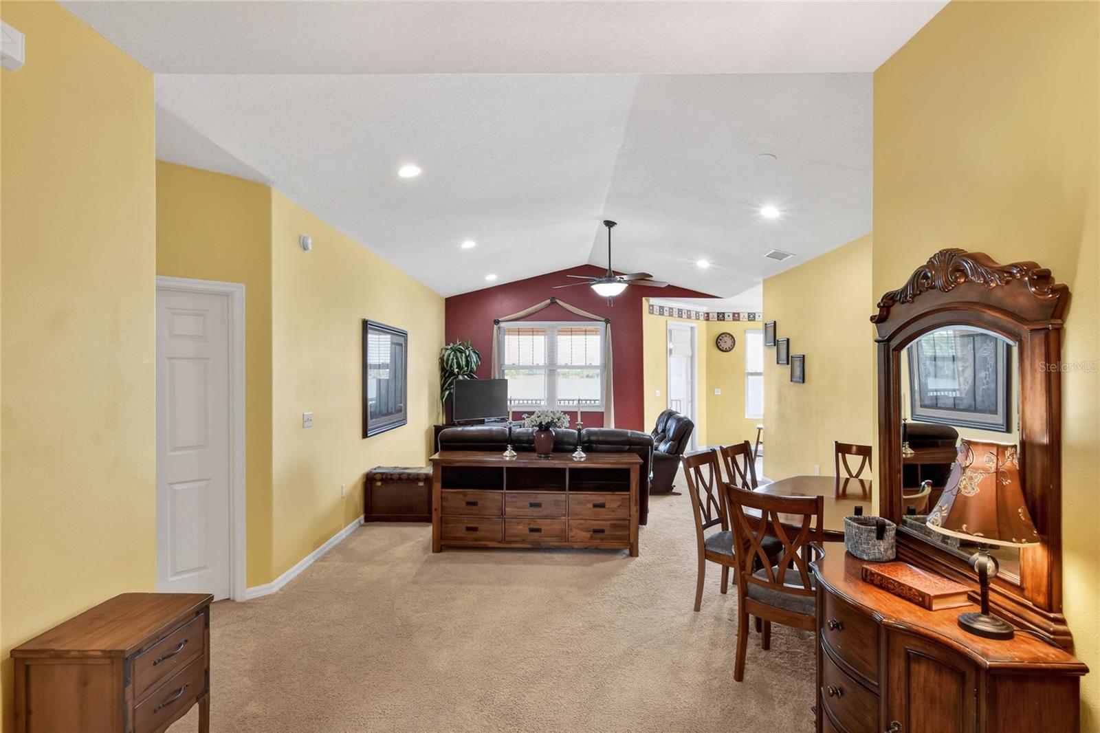 CARRIAGE HMS/CARILLON LAKES PH 5 - Residential