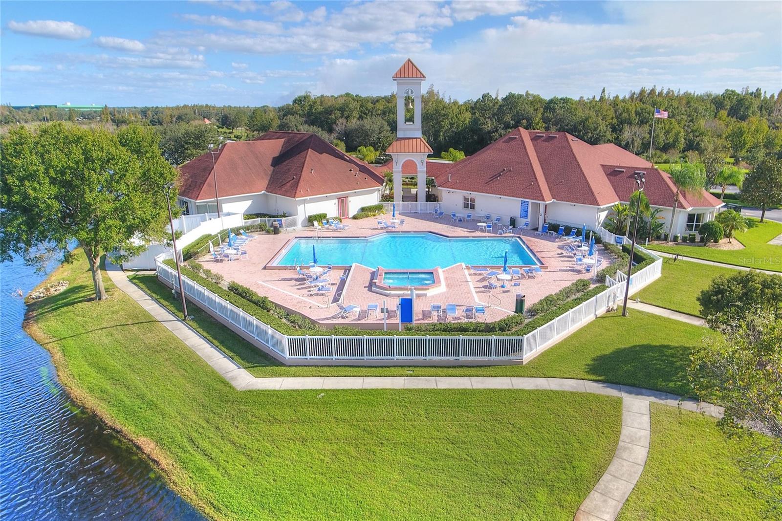 CARRIAGE HMS/CARILLON LAKES PH 5 - Residential