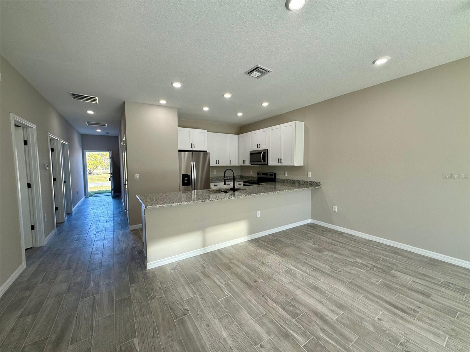 POINCIANA NBRHD 03 VILLAGE 03 - Residential Lease
