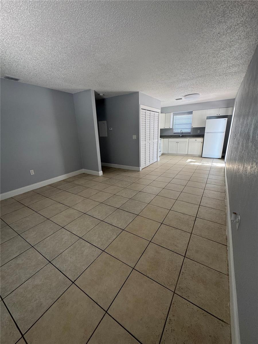 UNPLATTED - Residential Lease