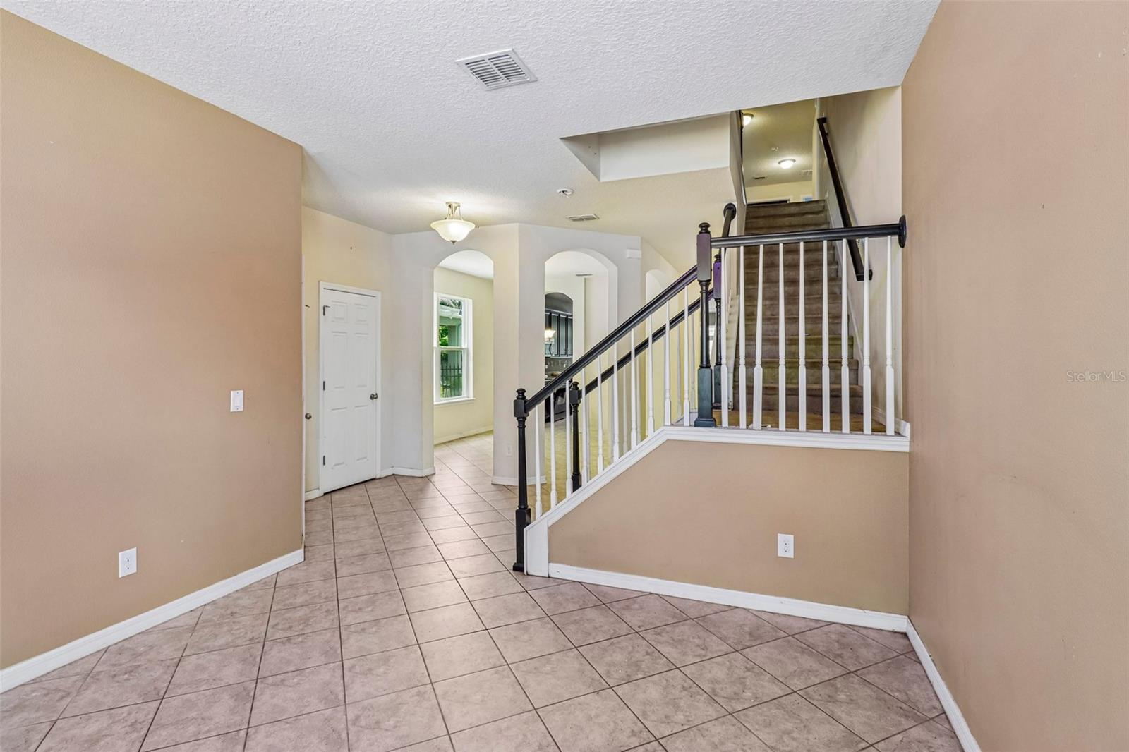 NOVA GROVE - Residential
