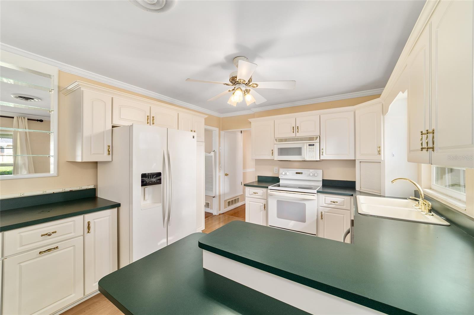 HERITAGE HILLS - Residential