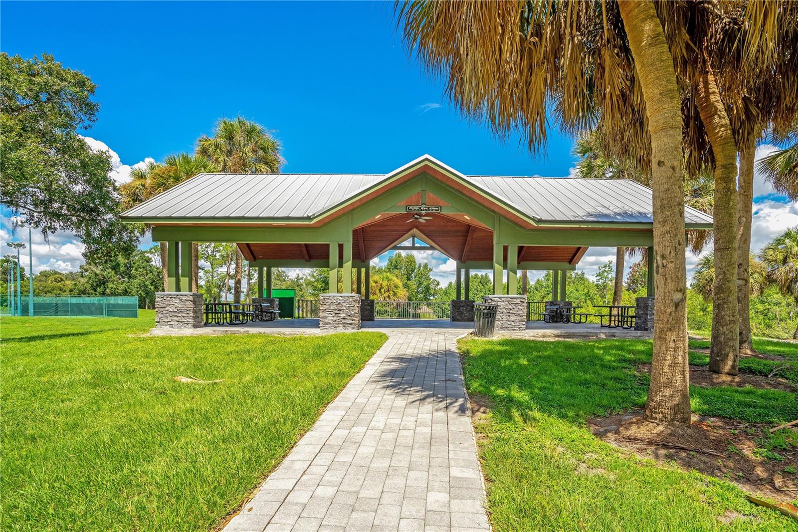 LAKE BUTLER ESTATES - Residential