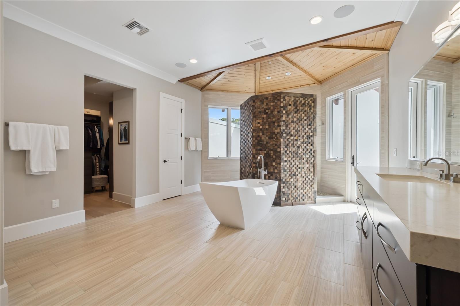 LAKE BUTLER ESTATES - Residential