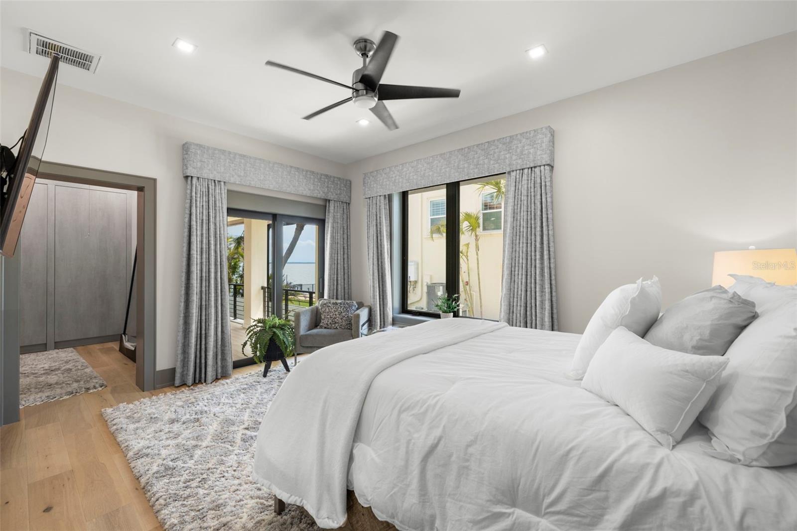 TIERRA VERDE UNIT 1 1ST REP - Residential