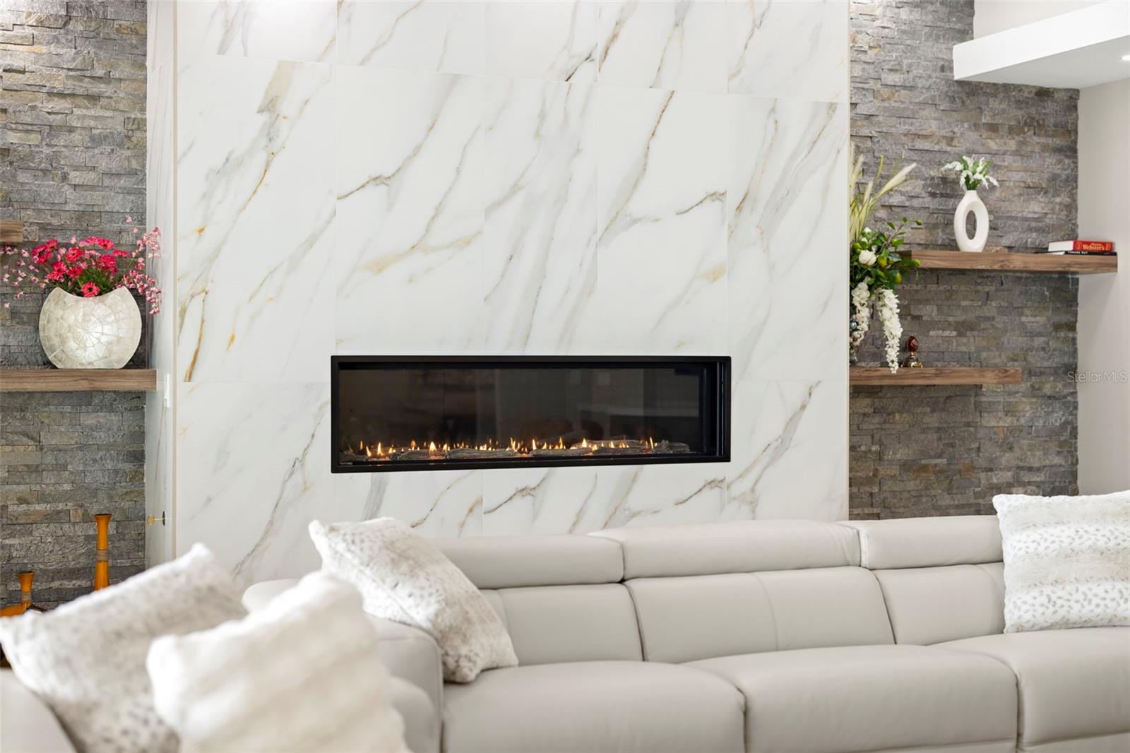 TIERRA VERDE UNIT 1 1ST REP - Residential