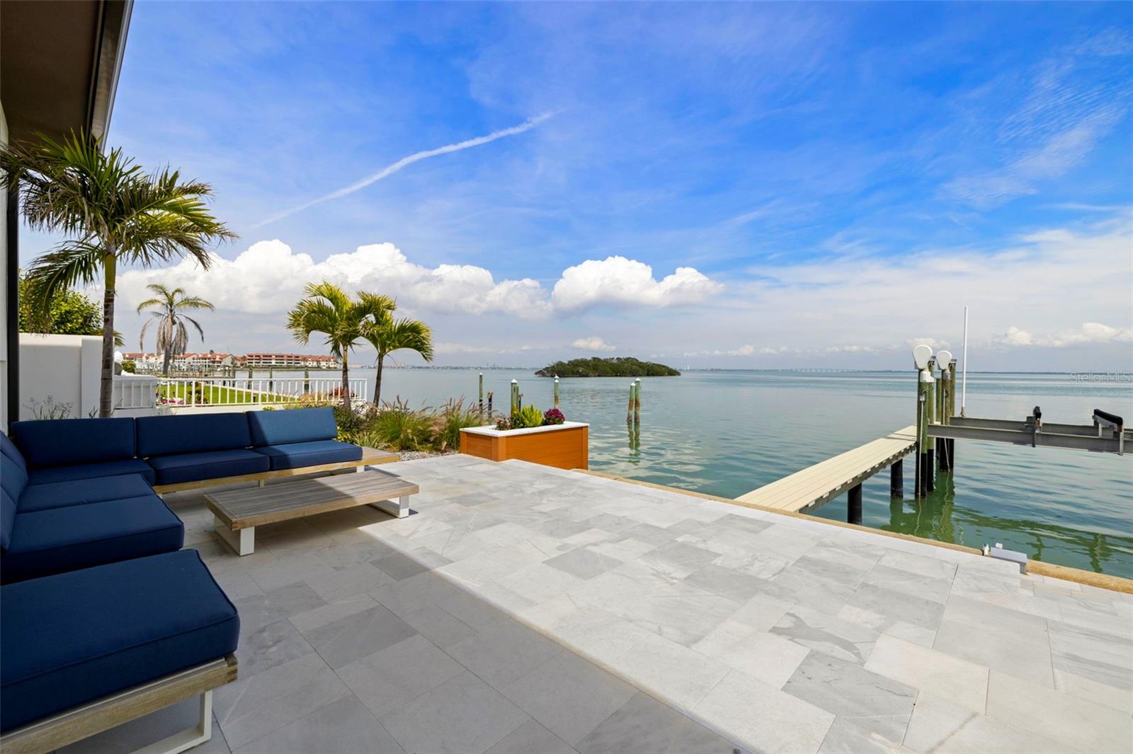 TIERRA VERDE UNIT 1 1ST REP - Residential