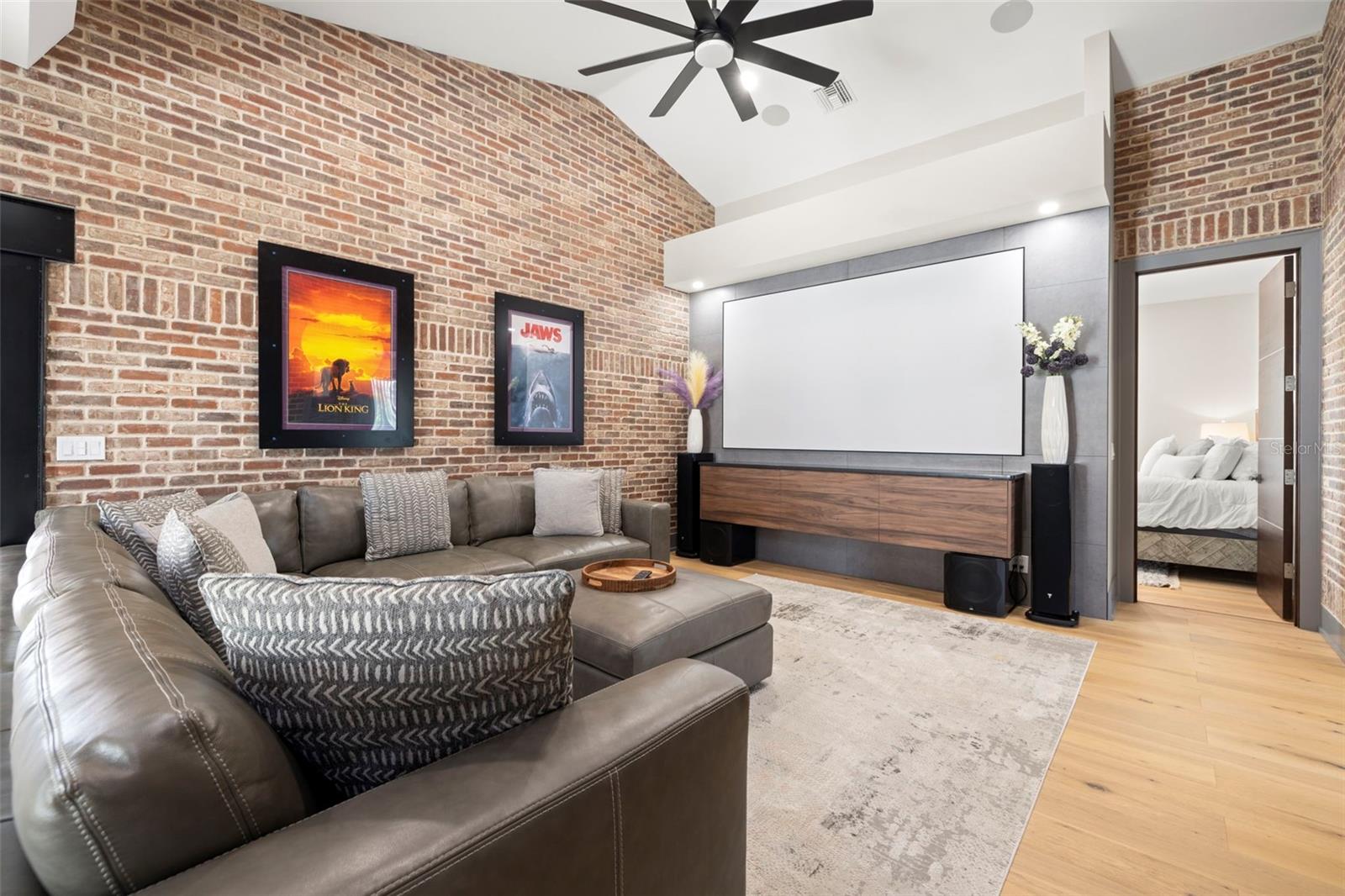 TIERRA VERDE UNIT 1 1ST REP - Residential