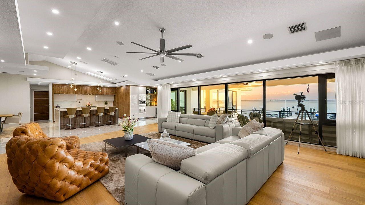 TIERRA VERDE UNIT 1 1ST REP - Residential