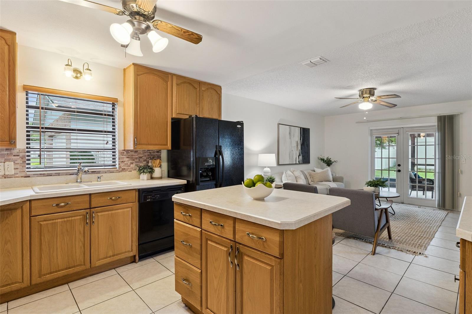 PARK MANOR ESTATES - Residential