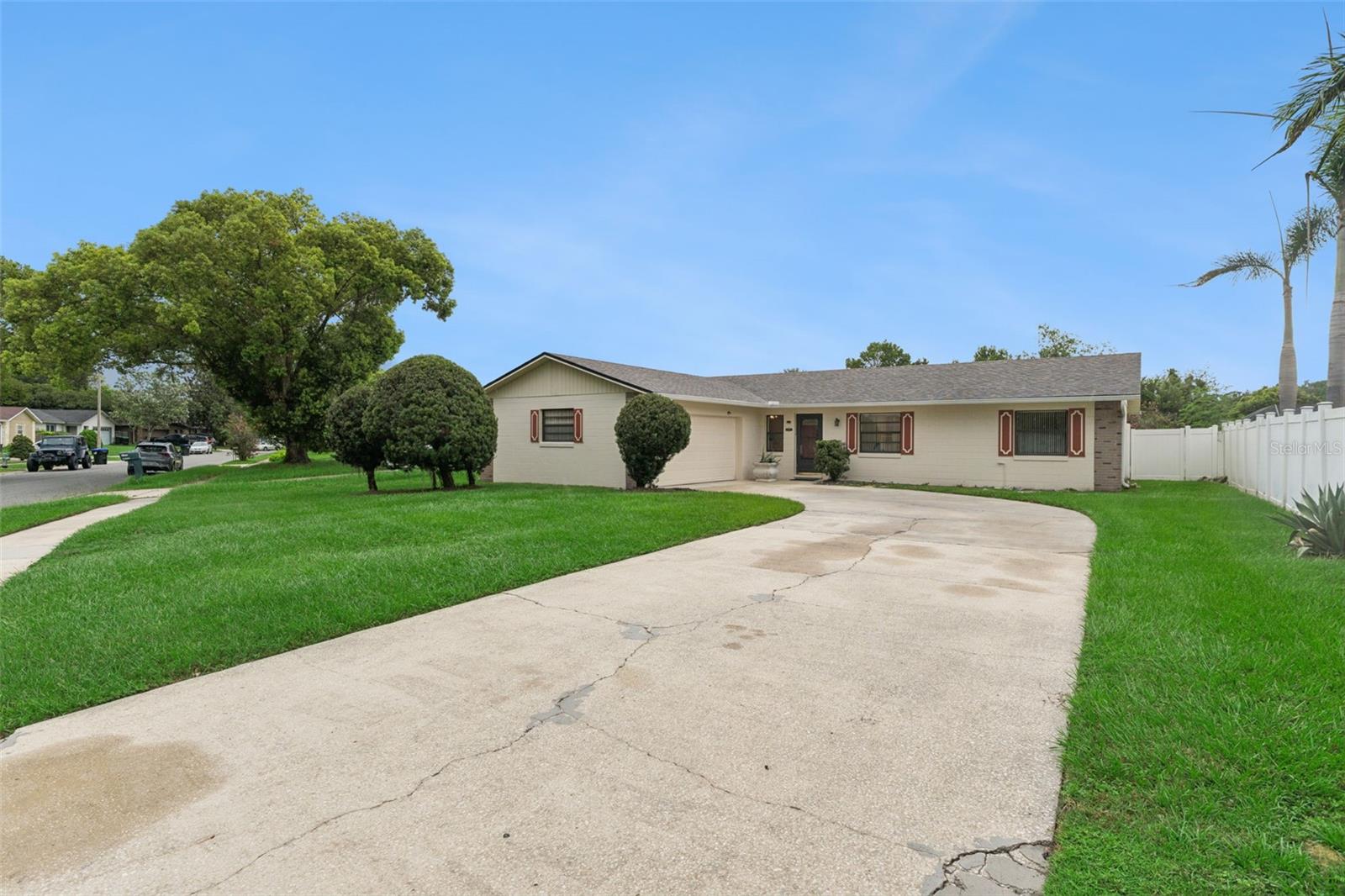 PARK MANOR ESTATES - Residential