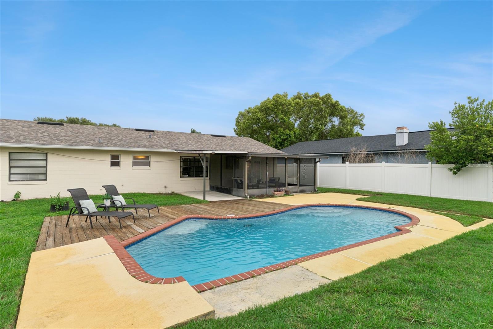 PARK MANOR ESTATES - Residential