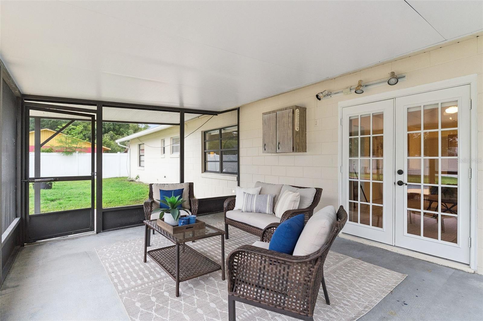 PARK MANOR ESTATES - Residential