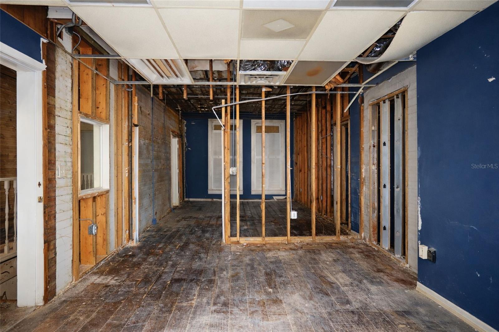 PELOTS ADD - Commercial Sale