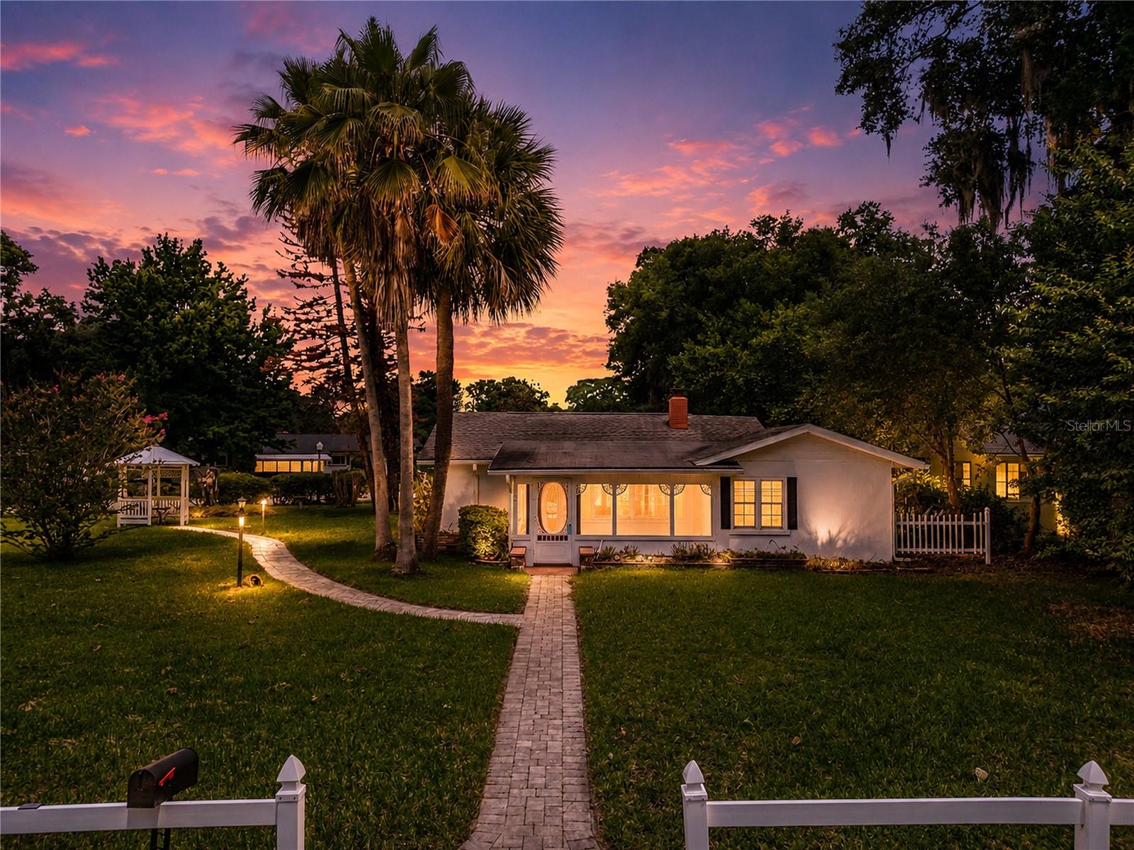 SYLVAN SHORES - Residential