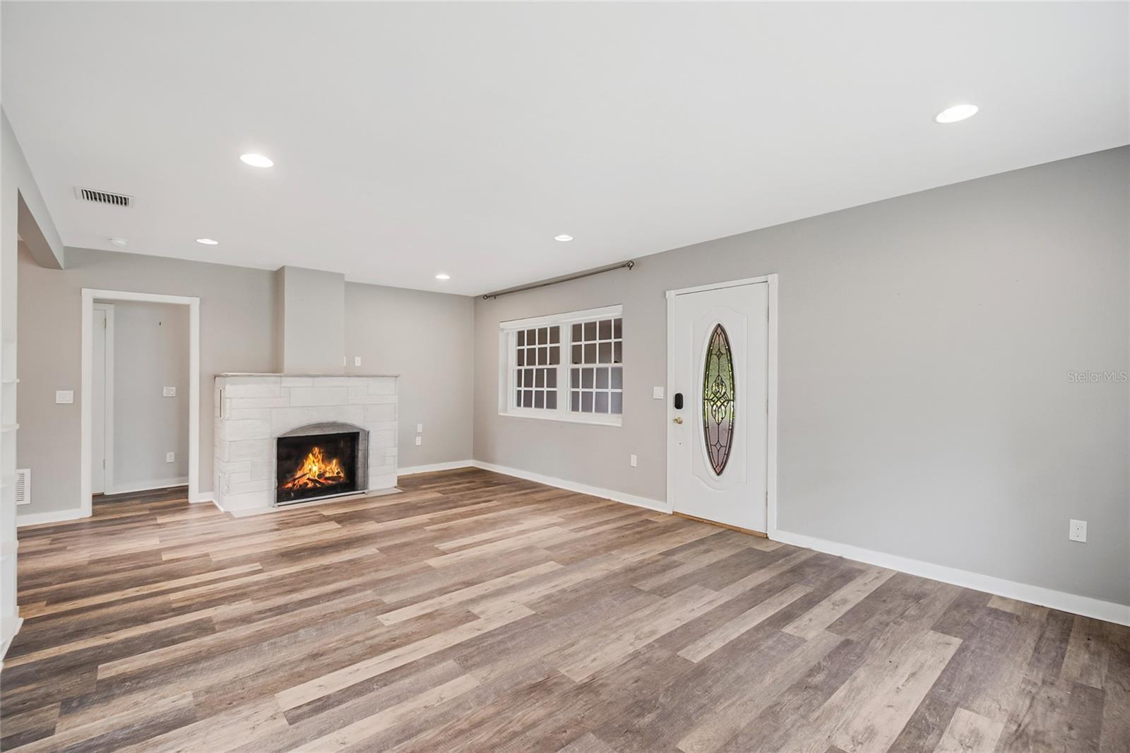 SYLVAN SHORES - Residential