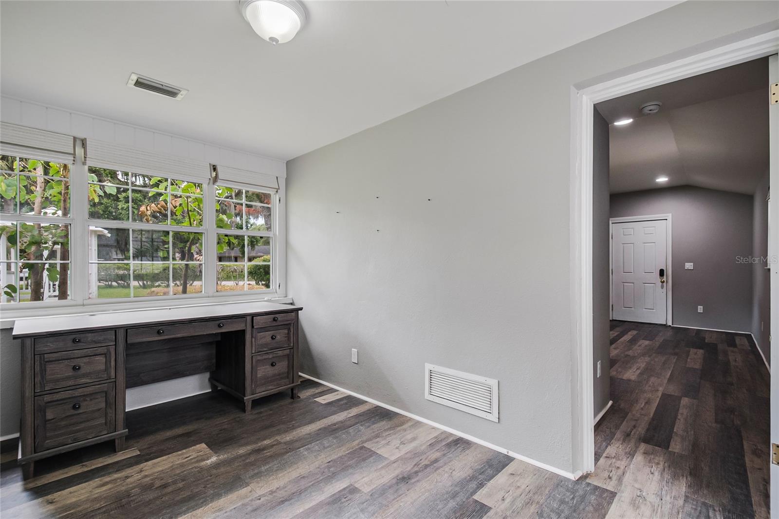 SYLVAN SHORES - Residential