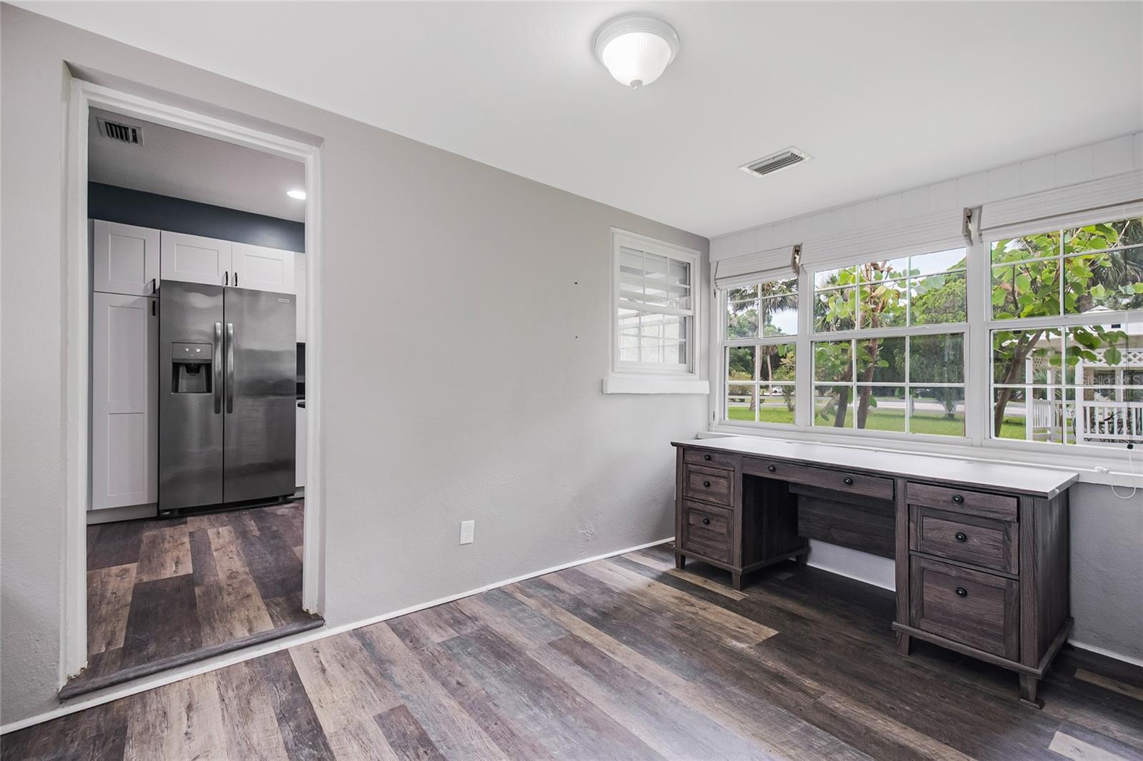 SYLVAN SHORES - Residential
